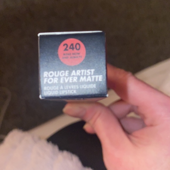 Makeup forever forever matte lip - Picture 3 of 5